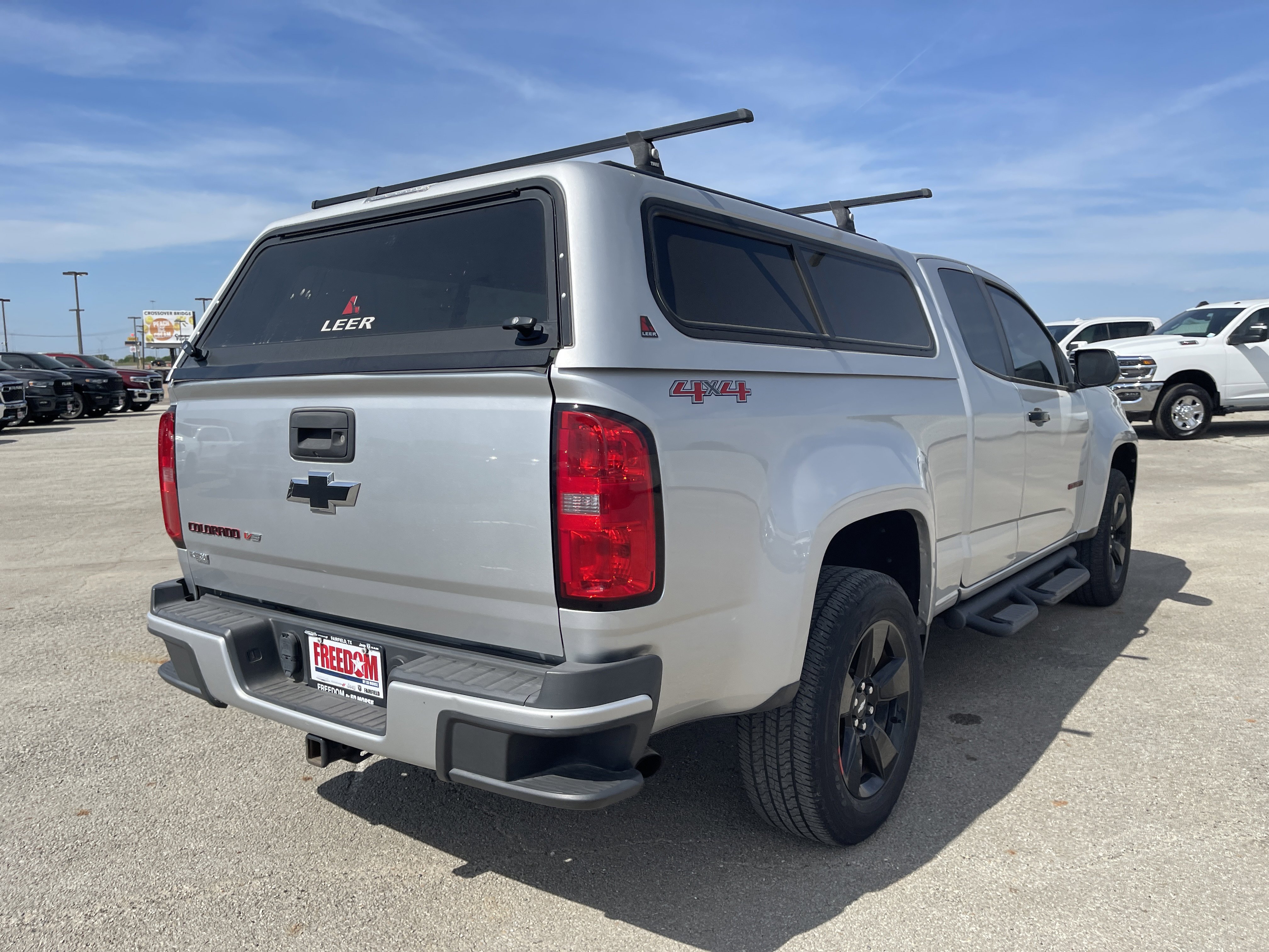 Used 2018 Chevrolet Colorado LT w/ Redline Special Edition image 4