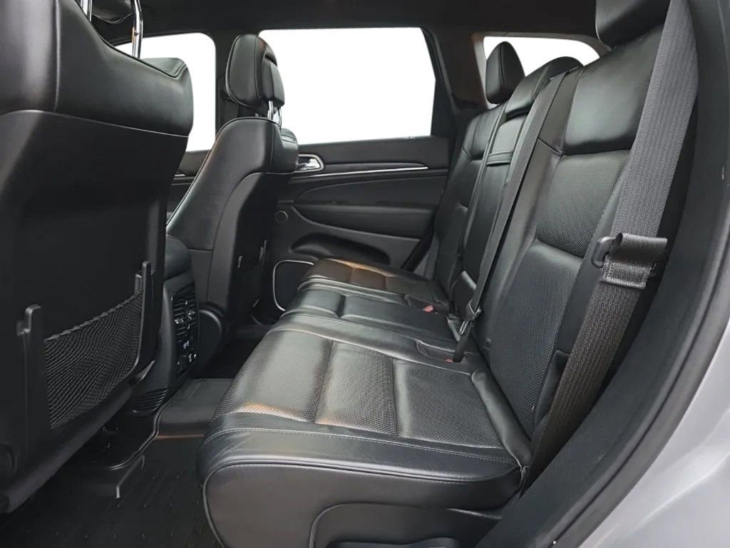 Used 2018 Jeep Grand Cherokee High Altitude AWD/4WD image 15