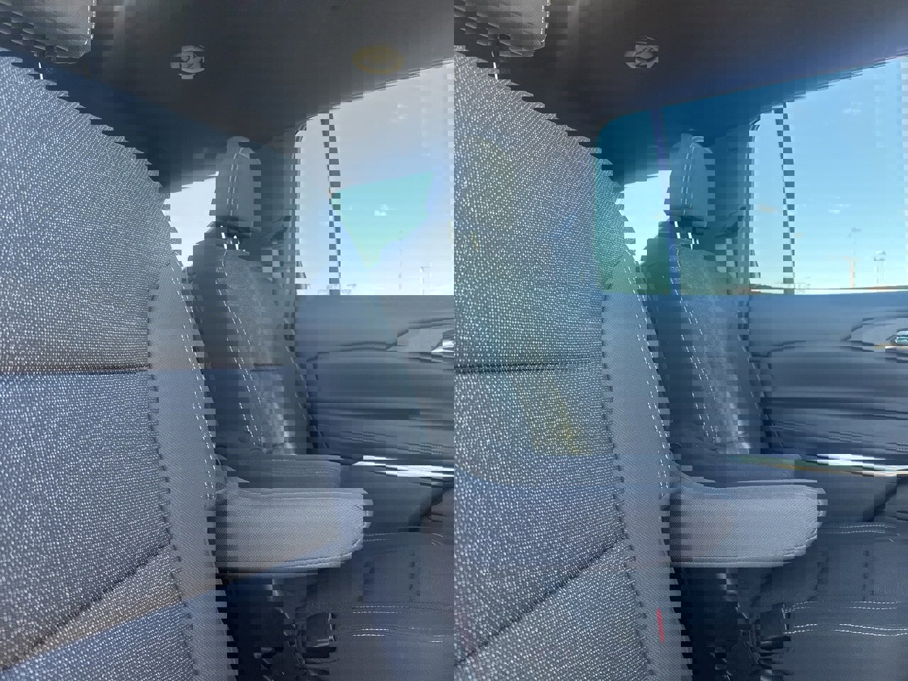 Used 2025 Chevrolet Traverse LT image 23