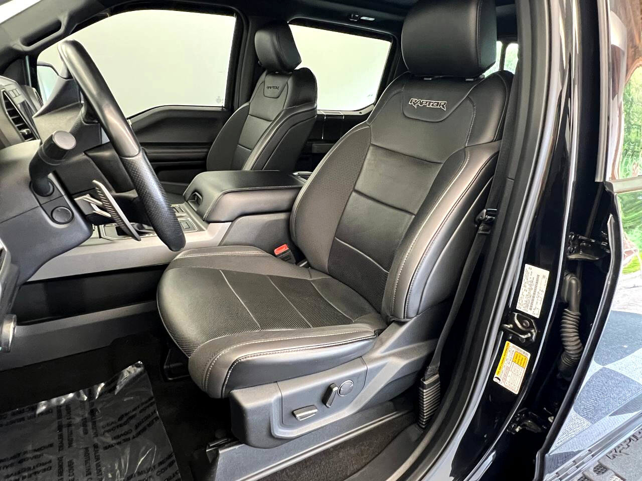 Used 2019 Ford F150 Raptor w/ Equipment Group 802A Luxury image 8