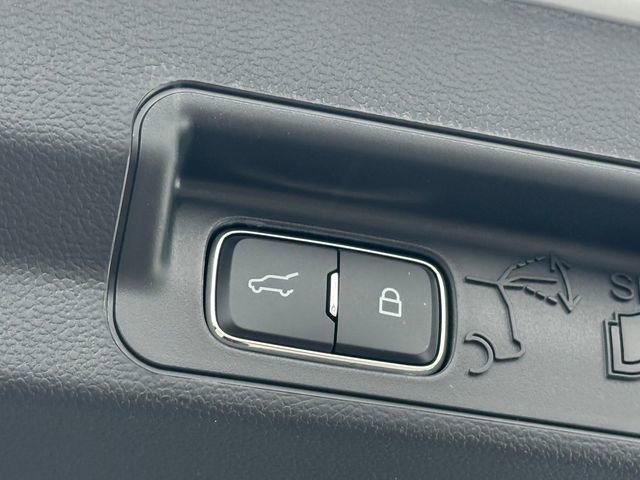 New 2026 Ford Explorer Active image 5