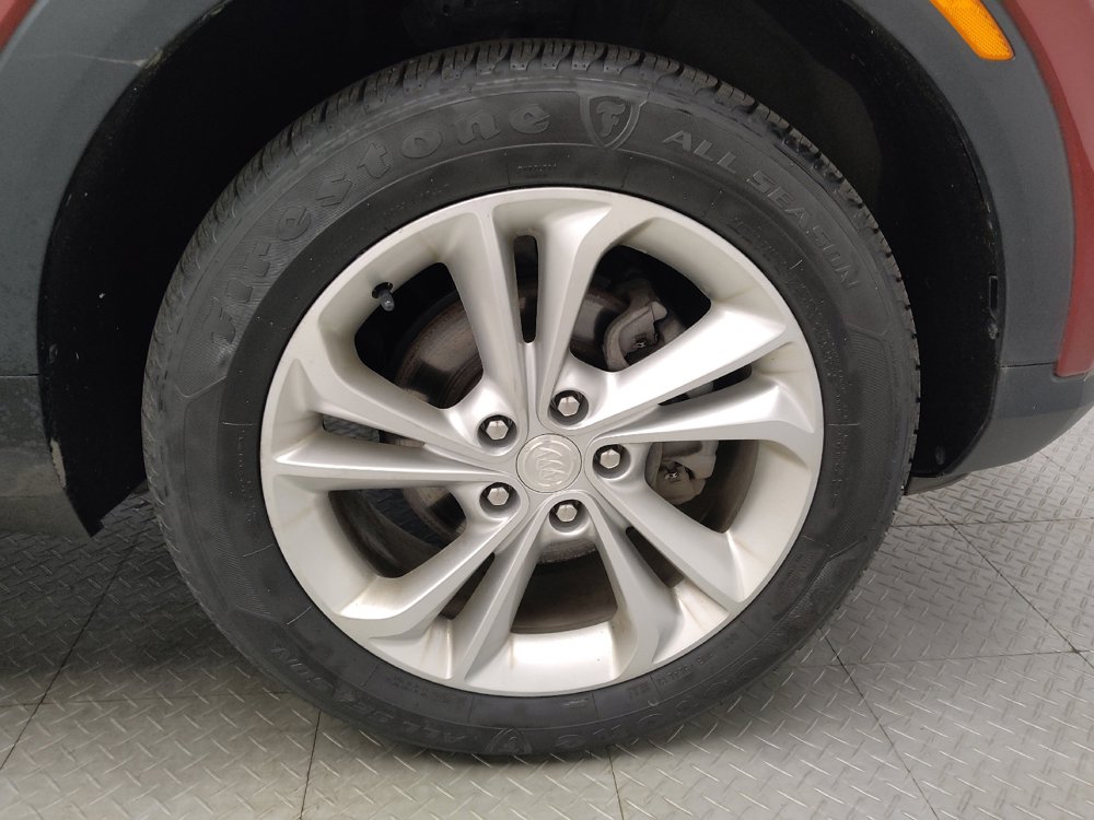 Used 2021 Buick Encore GX Preferred w/ Cold Weather Comfort Package AWD/4WD image 31