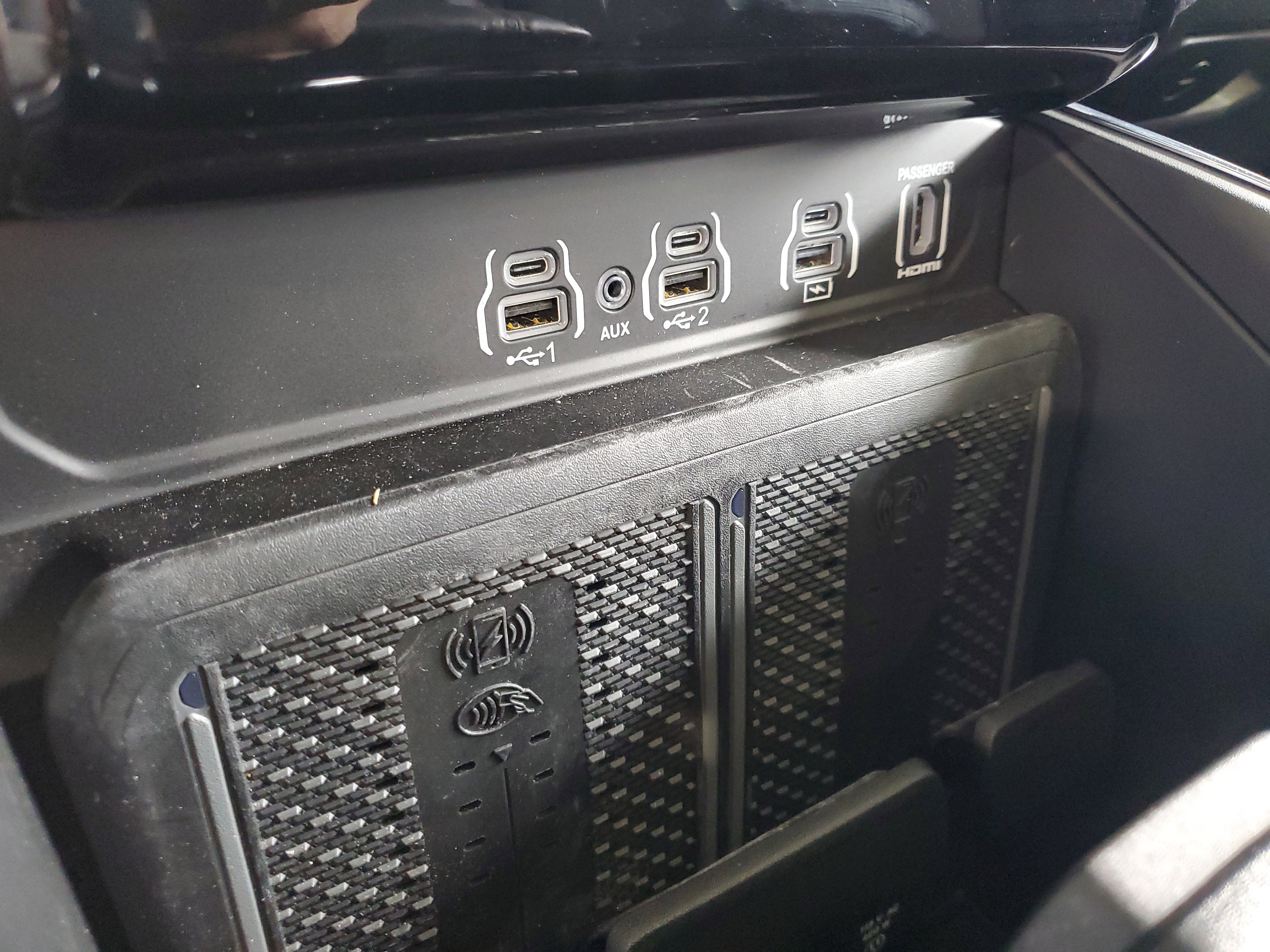 Certified 2026 RAM 1500 Laramie w/ Night Edition RWD image 28