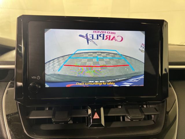 Used 2024 Toyota Corolla LE FWD image 19