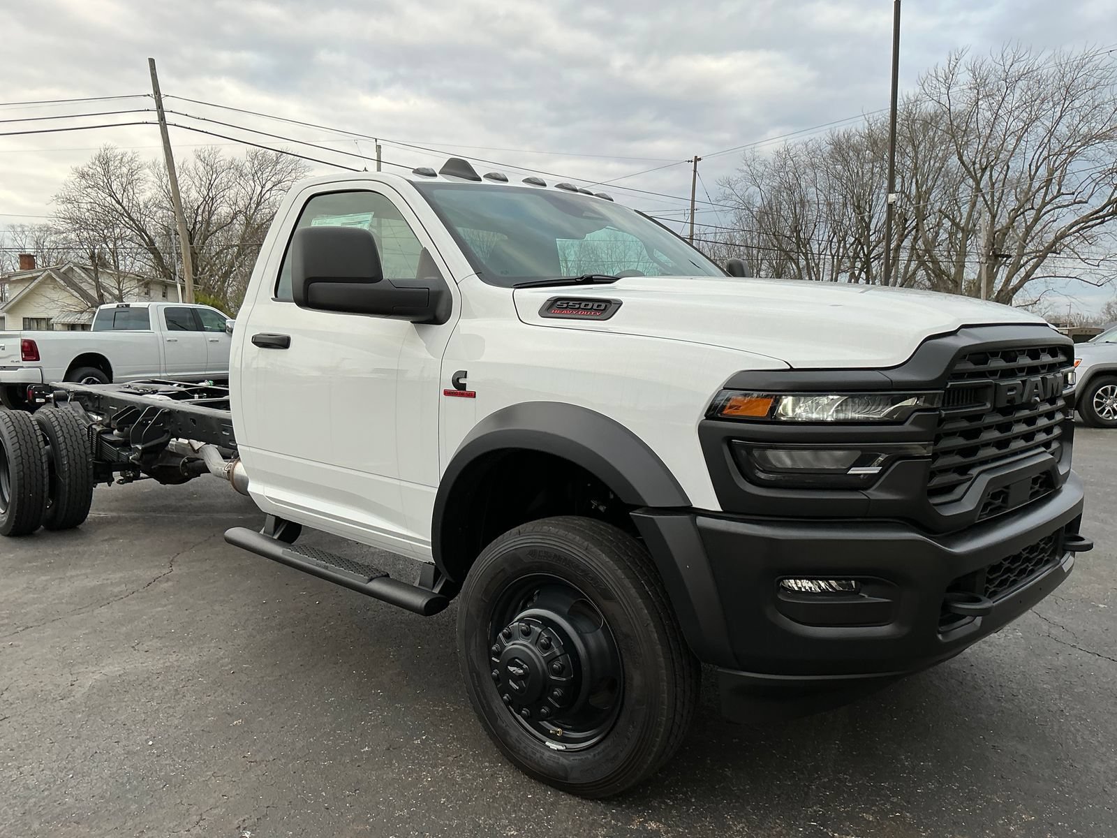 New 2026 RAM 5500 Tradesman AWD/4WD image 3