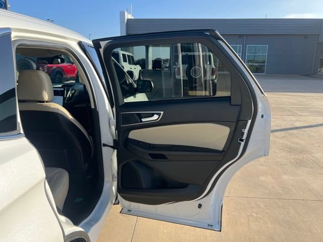Used 2024 Ford Edge SEL w/ Convenience Package AWD/4WD image 22