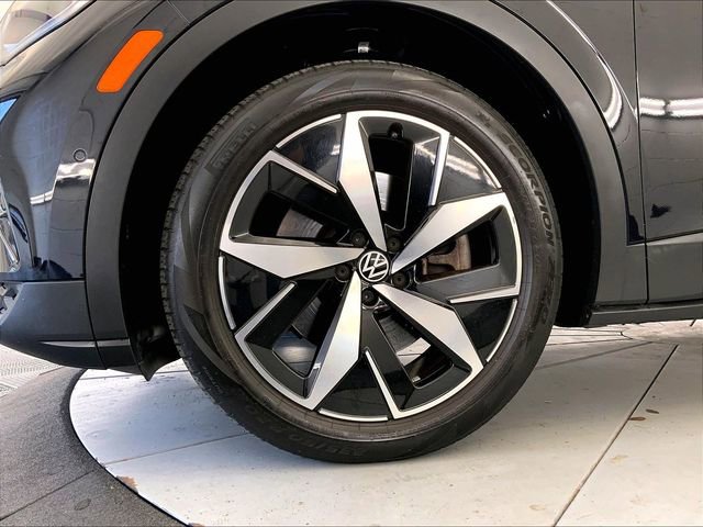 Used 2023 Volkswagen ID.4 S RWD image 9