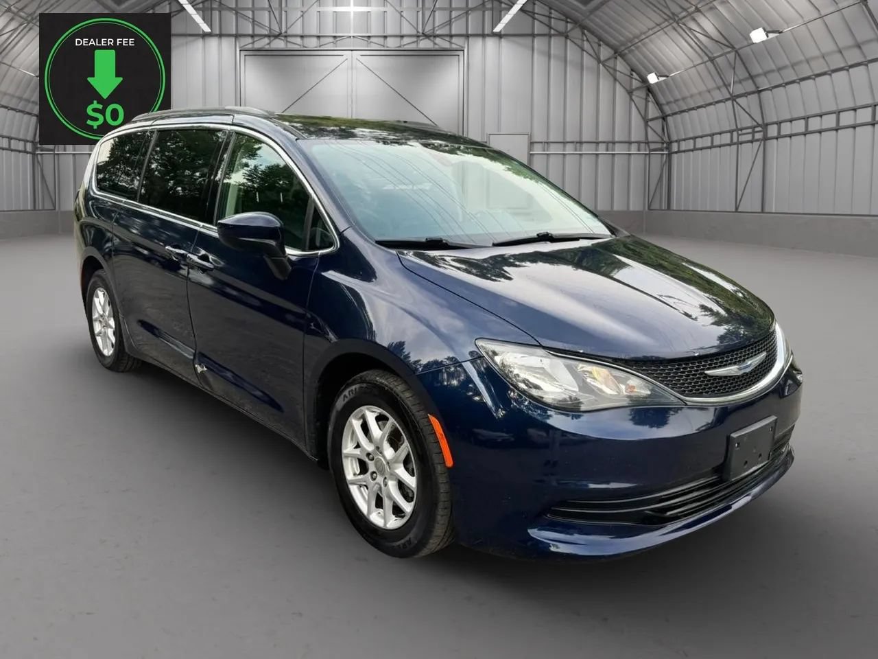 Used 2020 Chrysler Voyager Lxi FWD image 7