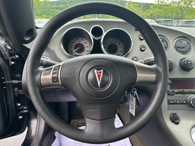 Used 2006 Pontiac Solstice Convertible w/ Power Package RWD image 13