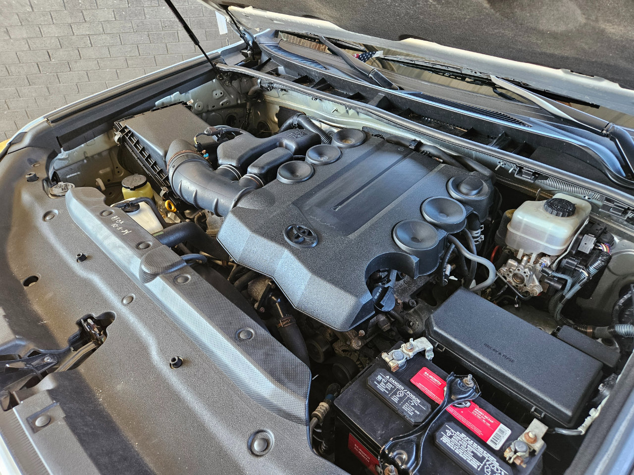 Used 2010 Toyota 4Runner Limited image 27