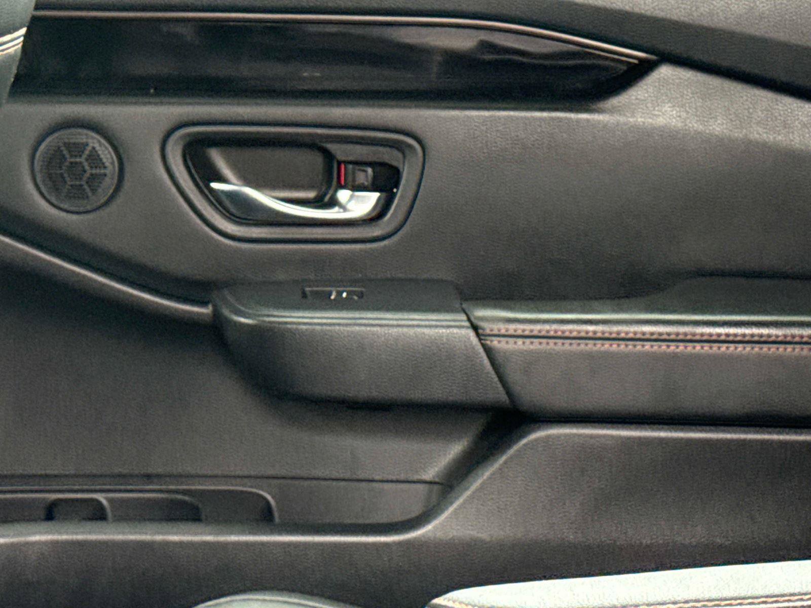 Certified 2023 Honda Pilot TrailSport image 17
