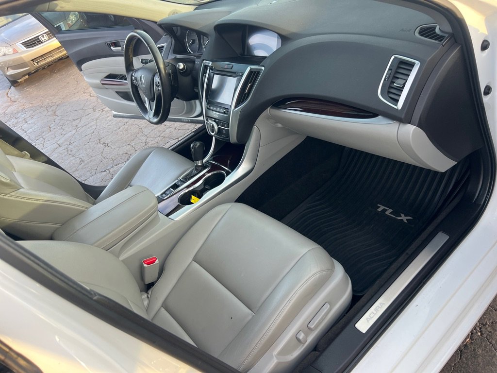 Used 2016 Acura TLX image 19