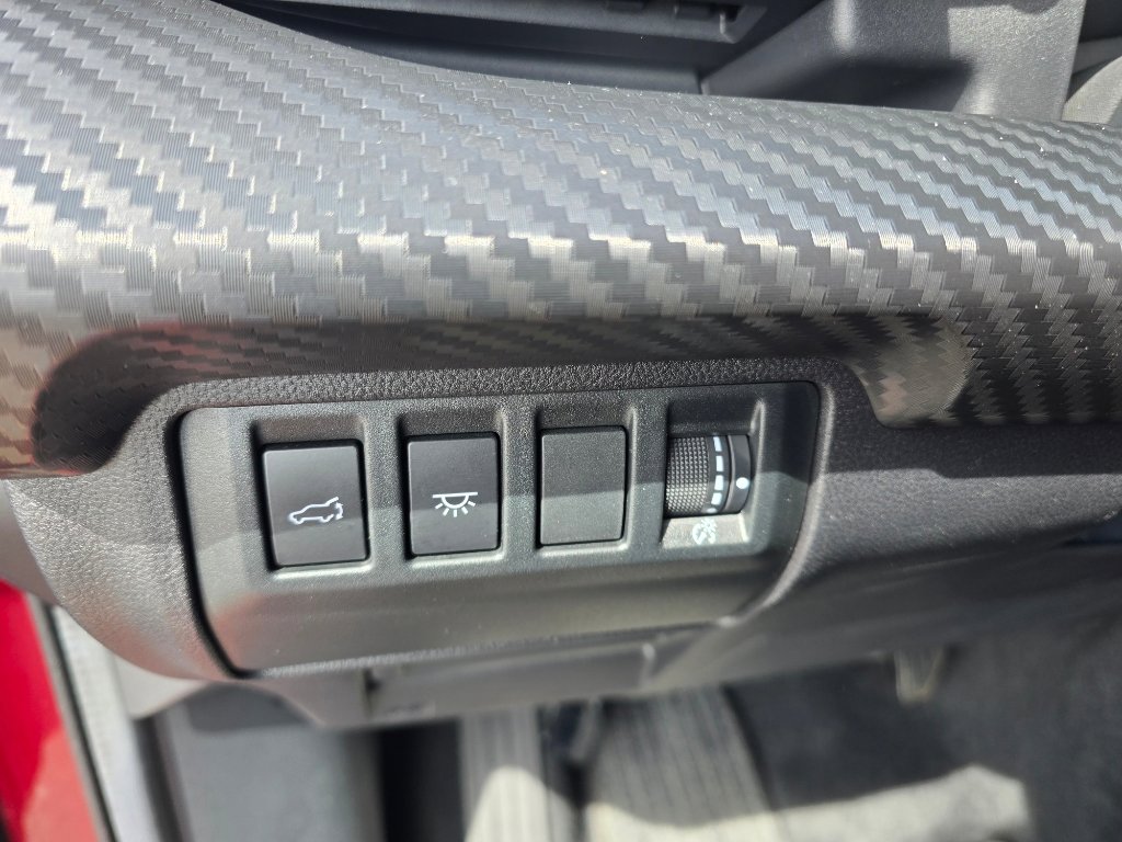 Used 2025 Subaru Ascent Premium image 18