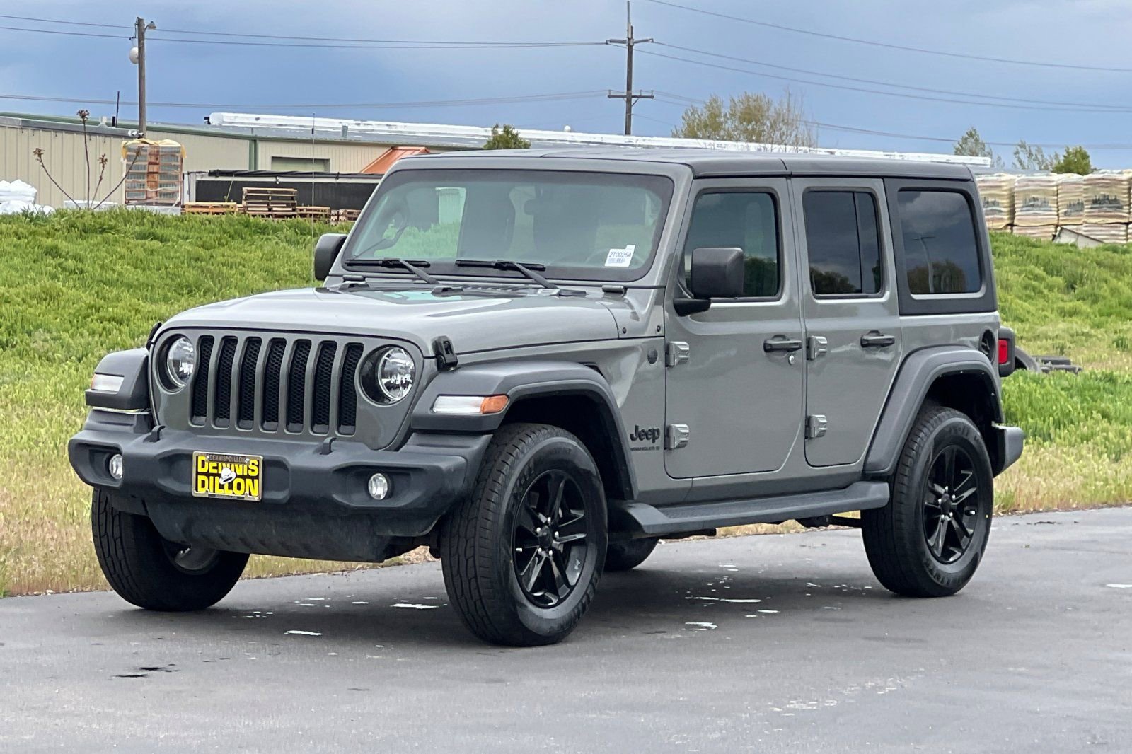 Used 2023 Jeep Wrangler Sport image 8