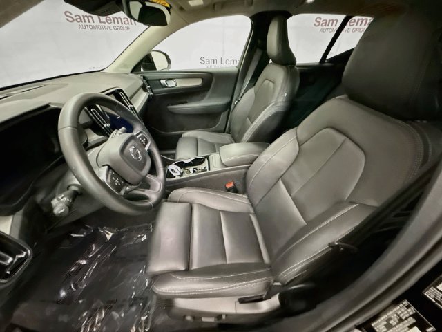 Used 2026 Volvo XC40 B5 Plus AWD/4WD image 20