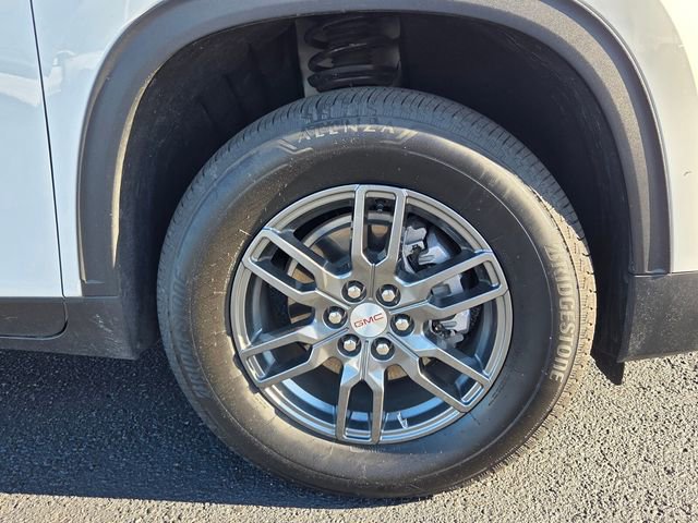 Used 2025 GMC Acadia Elevation FWD image 9