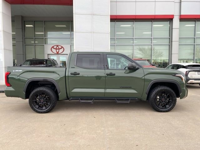 Used 2022 Toyota Tundra SR5 image 2