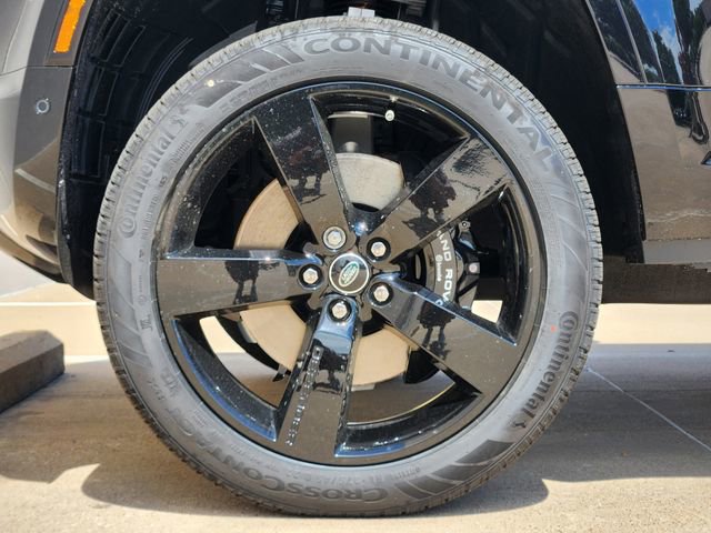 New 2025 Land Rover Defender 130 V8 image 7