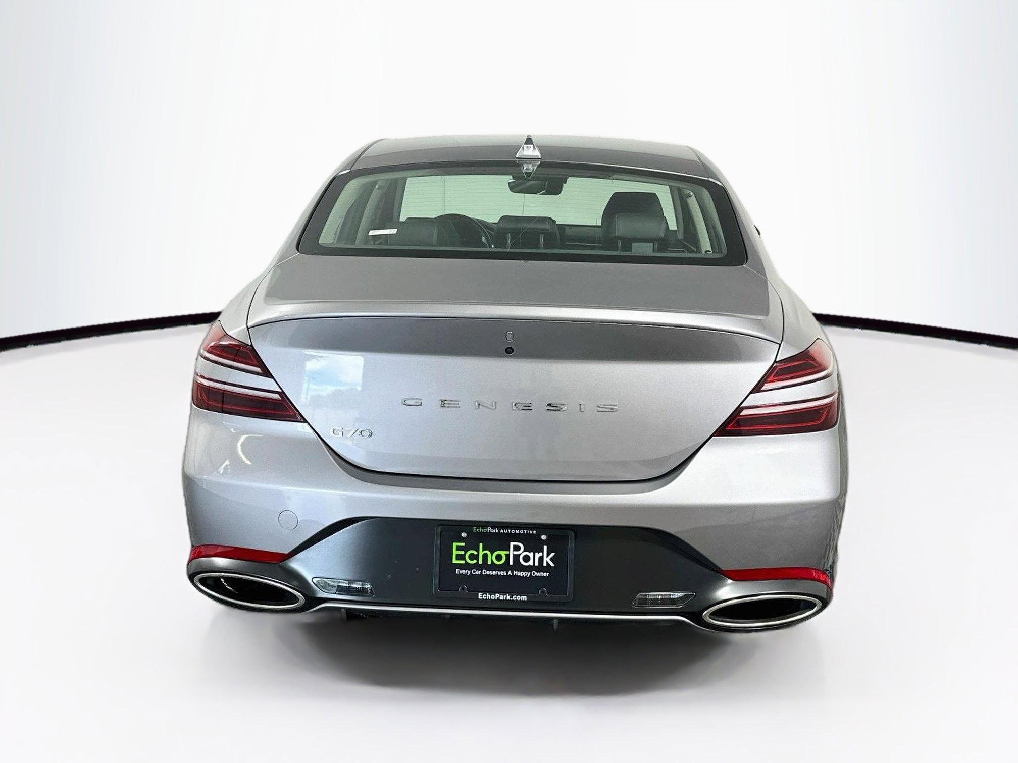 Used 2025 Genesis G70 2.5T RWD image 7
