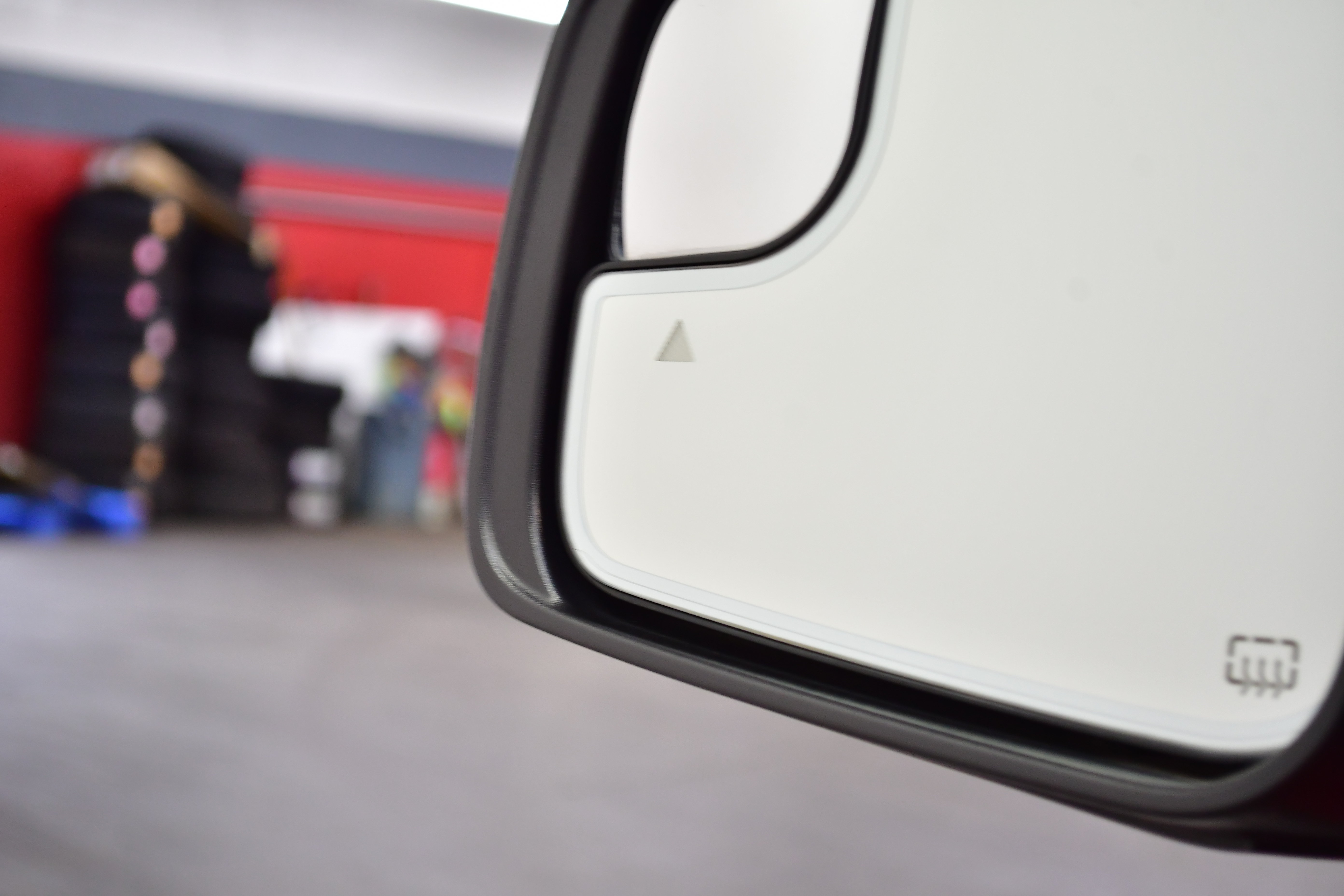 Used 2019 RAM 1500 Laramie w/ Sport Appearance Package AWD/4WD image 15