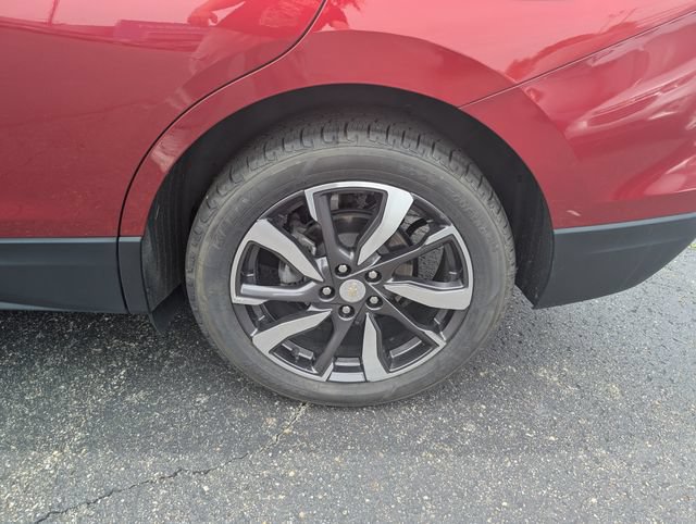 Used 2023 Chevrolet Equinox Premier AWD/4WD image 23