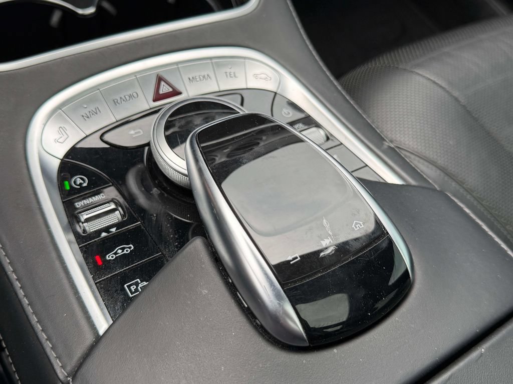 Used 2019 Mercedes-Benz S 560 4MATIC Sedan image 43