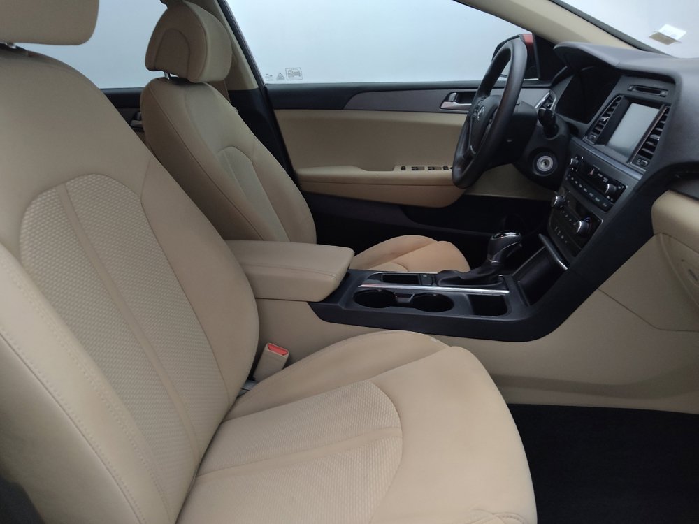 Used 2016 Hyundai Sonata SE FWD image 21