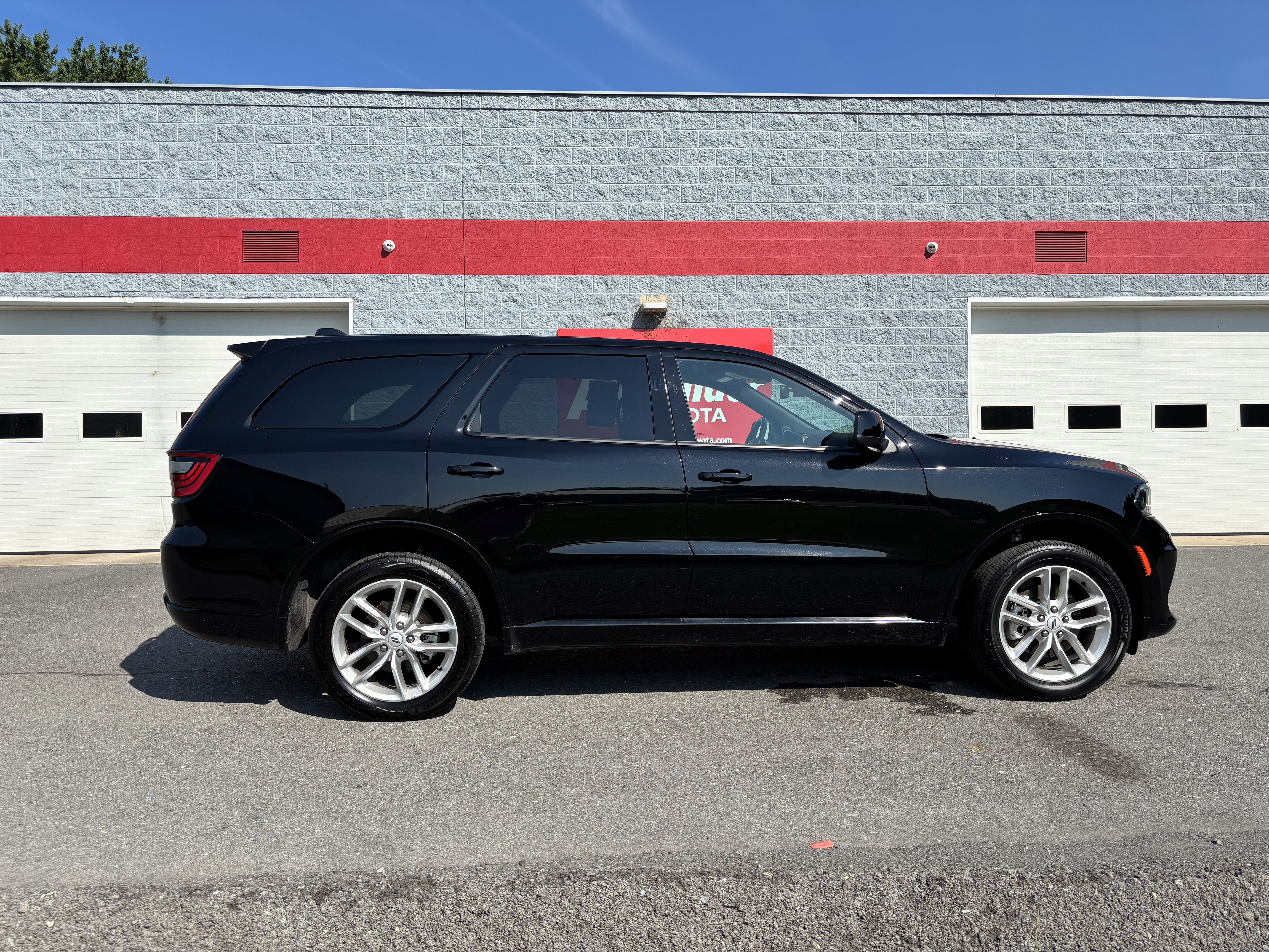 Used 2026 Dodge Durango GT AWD/4WD image 2