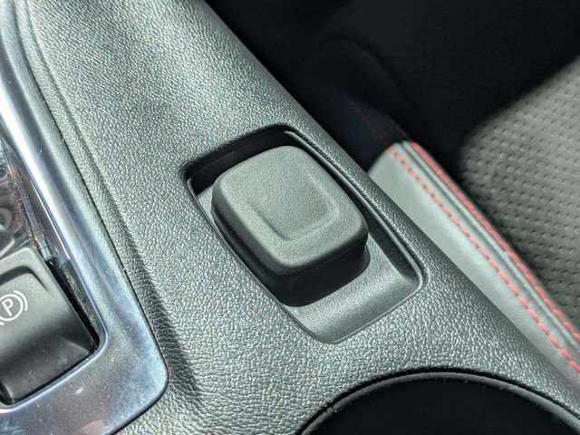 Used 2023 Chevrolet Camaro ZL1 RWD image 25