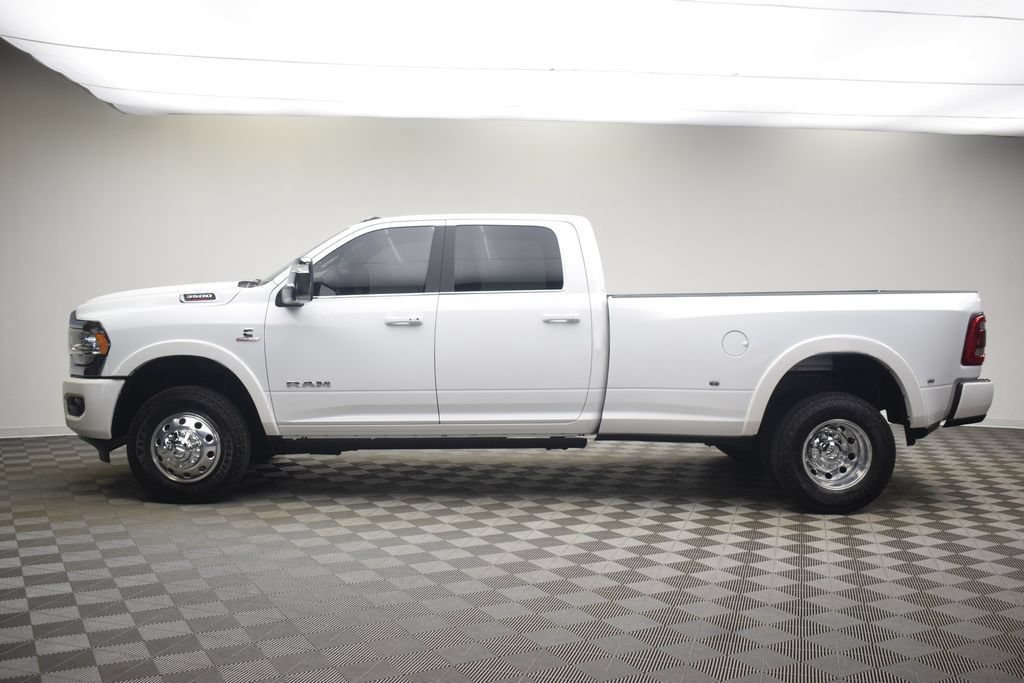 Used 2024 RAM 3500 Limited AWD/4WD image 39