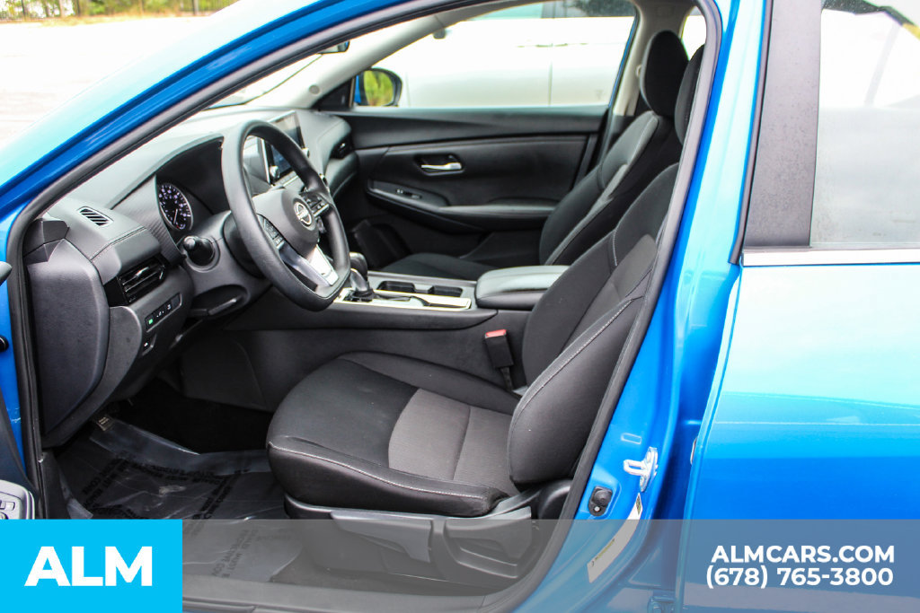 Used 2024 Nissan Sentra SV FWD image 16