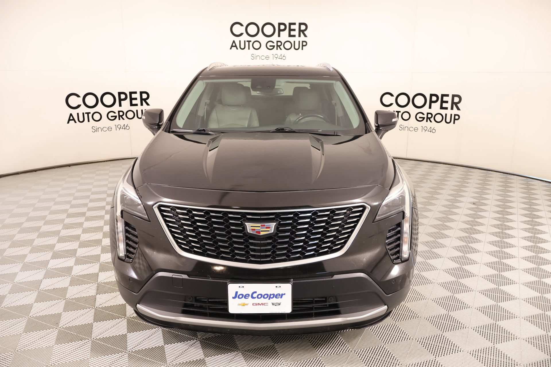 Used 2022 Cadillac XT4 Premium Luxury w/ Safety Alert Package AWD/4WD image 8