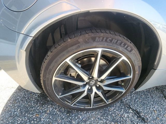 Used 2024 Toyota GR86 Premium image 12