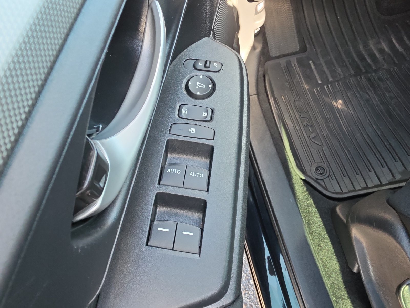 Used 2022 Honda CR-V Special Edition image 14