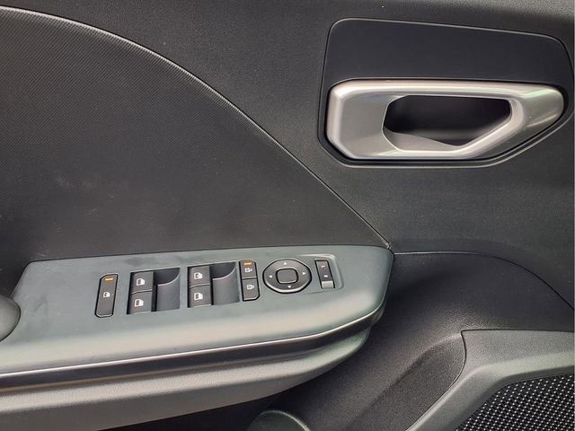 New 2026 Kia K4 LXS image 15