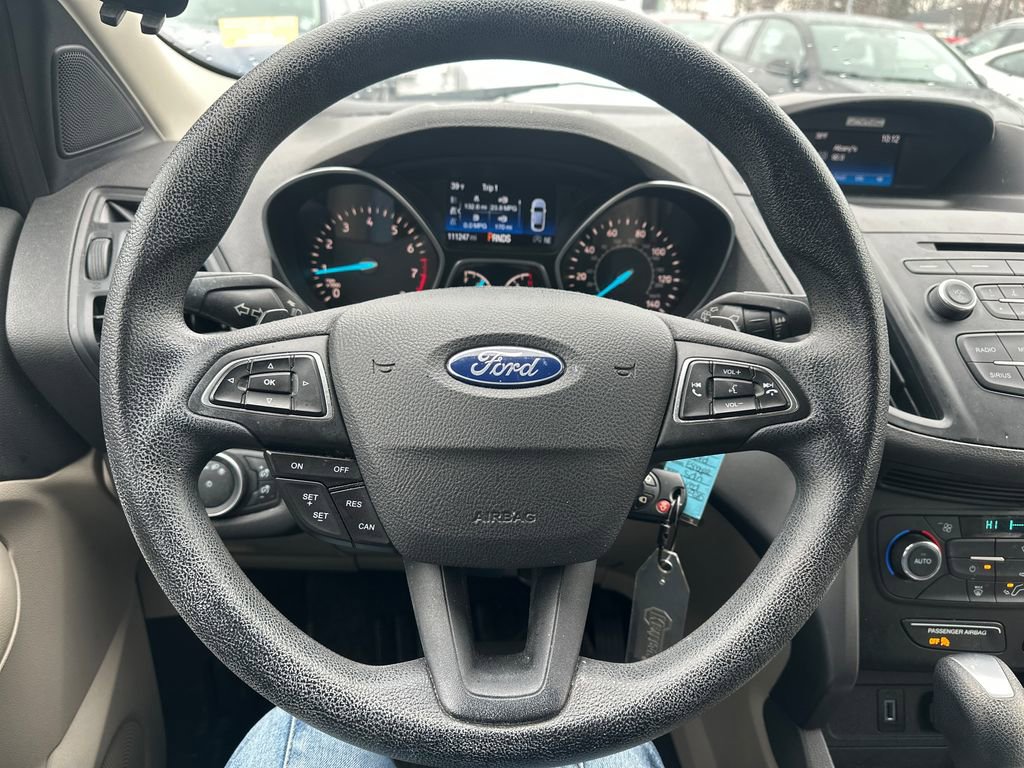 Used 2017 Ford Escape SE image 7