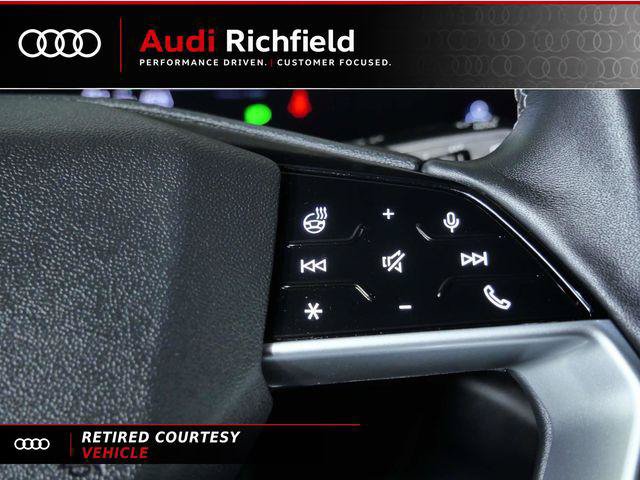 Used 2025 Audi Q5 Premium Plus w/ Premium Plus AWD/4WD image 23