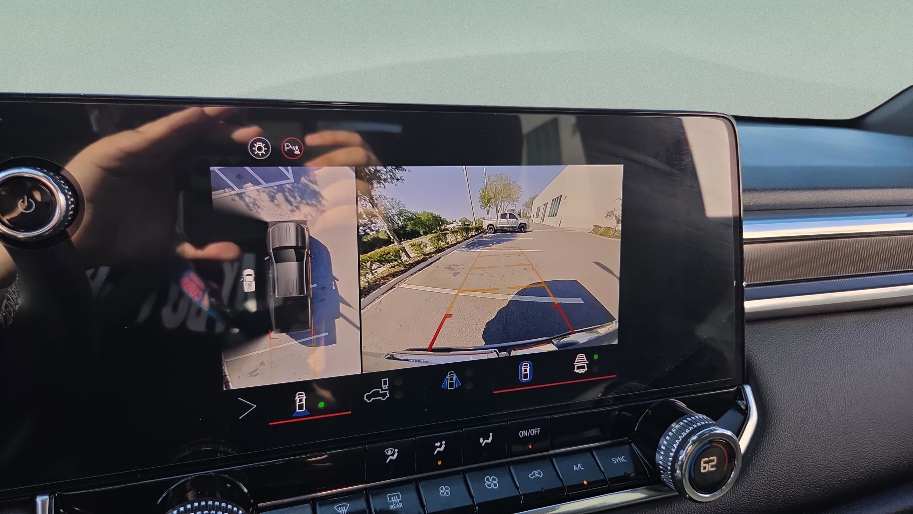 Used 2024 GMC Canyon Elevation w/ Convenience Package image 19