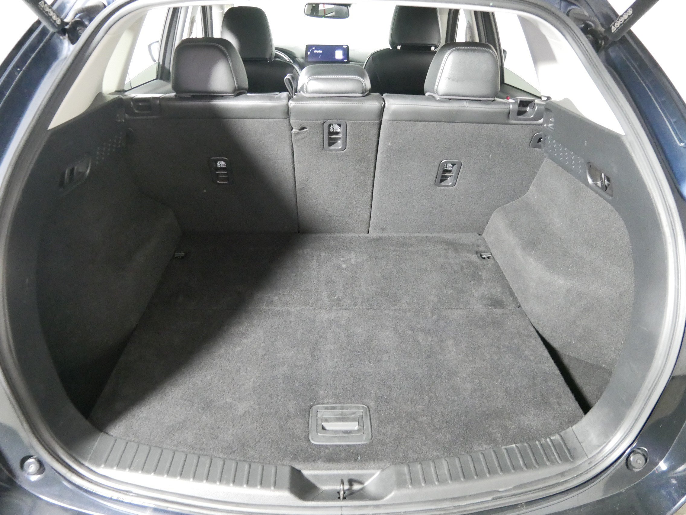 Used 2025 MAZDA CX-5 AWD 2.5 S w/ Preferred Package image 18
