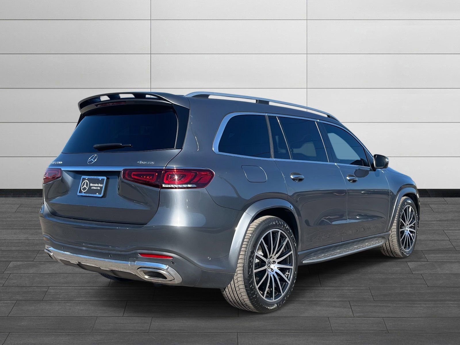 Certified 2021 Mercedes-Benz GLS 580 4MATIC image 3