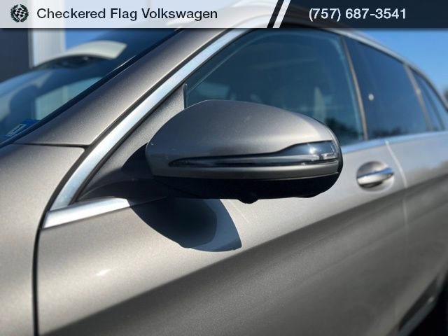 Used 2021 Mercedes-Benz GLC 300 4MATIC image 2