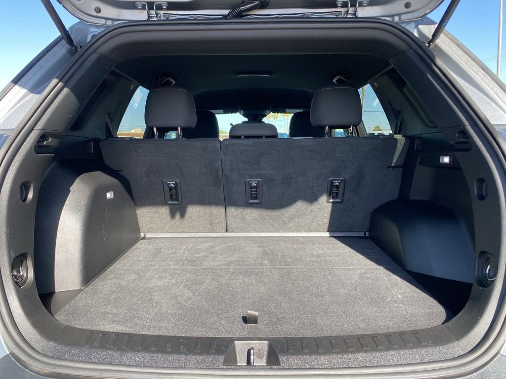 Used 2025 Chevrolet Equinox LT FWD image 21