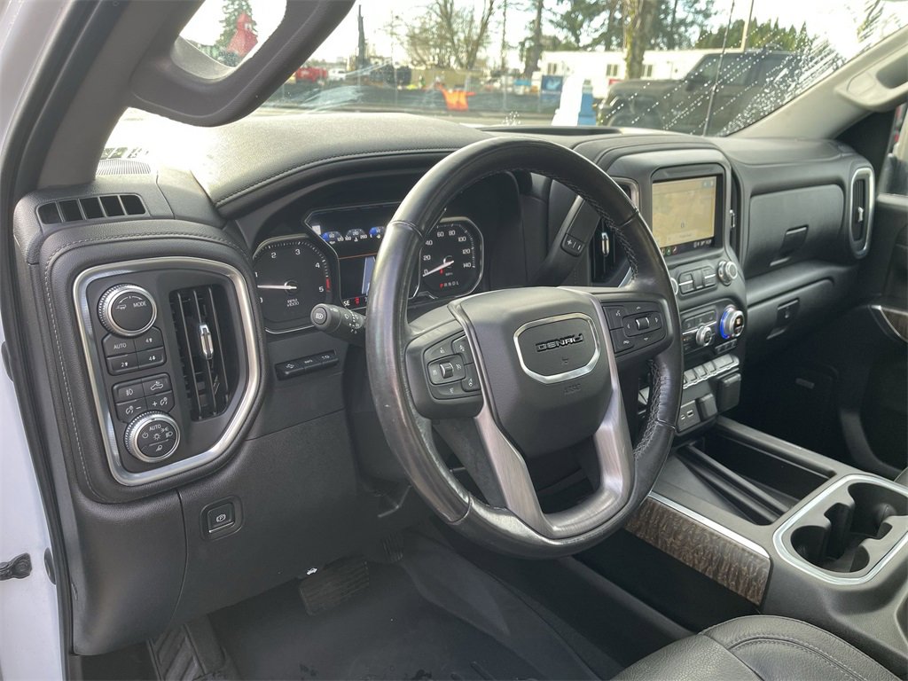 Used 2021 GMC Sierra 3500 Denali w/ Denali Ultimate Package image 10