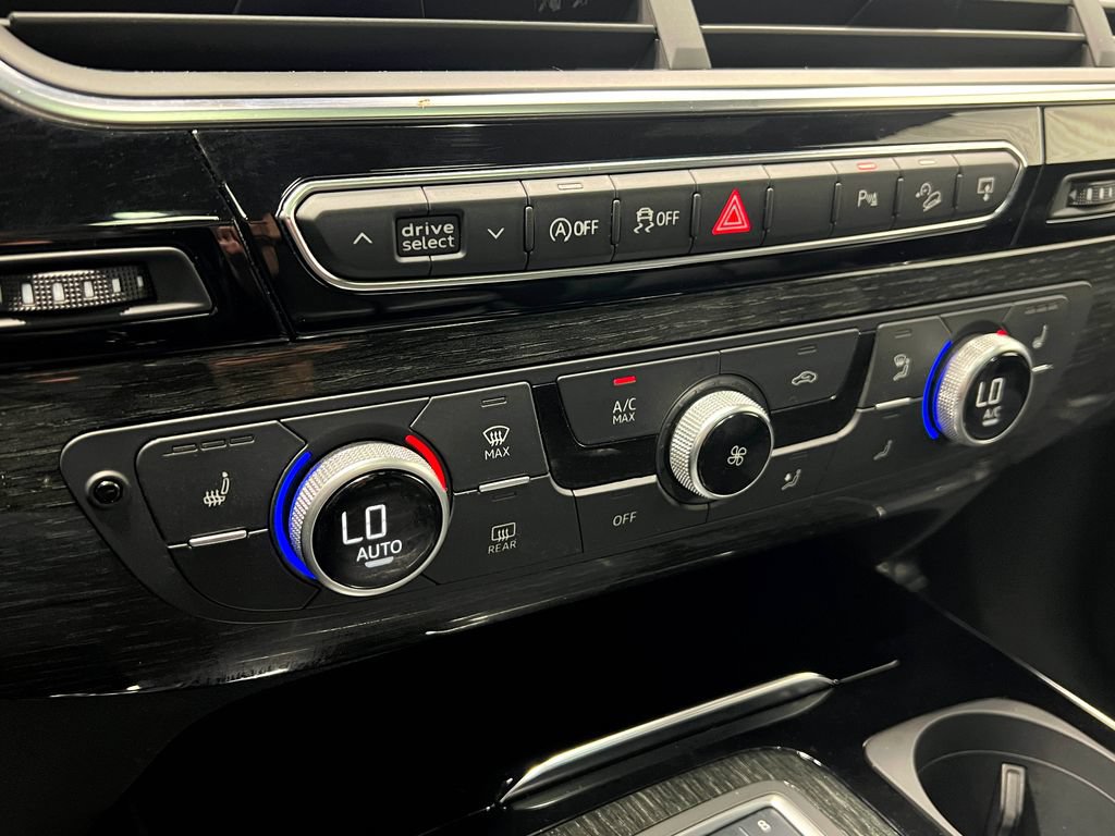 Used 2017 Audi Q7 3.0T Premium Plus AWD/4WD image 29