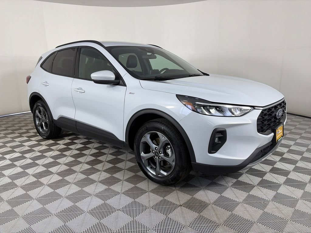 Certified 2025 Ford Escape ST-Line Select 360° Tour