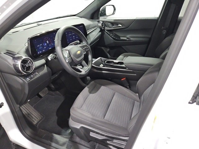 Certified 2025 Chevrolet Equinox LT image 10