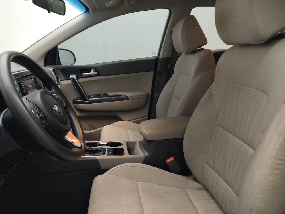 Used 2019 Kia Sportage LX FWD image 17
