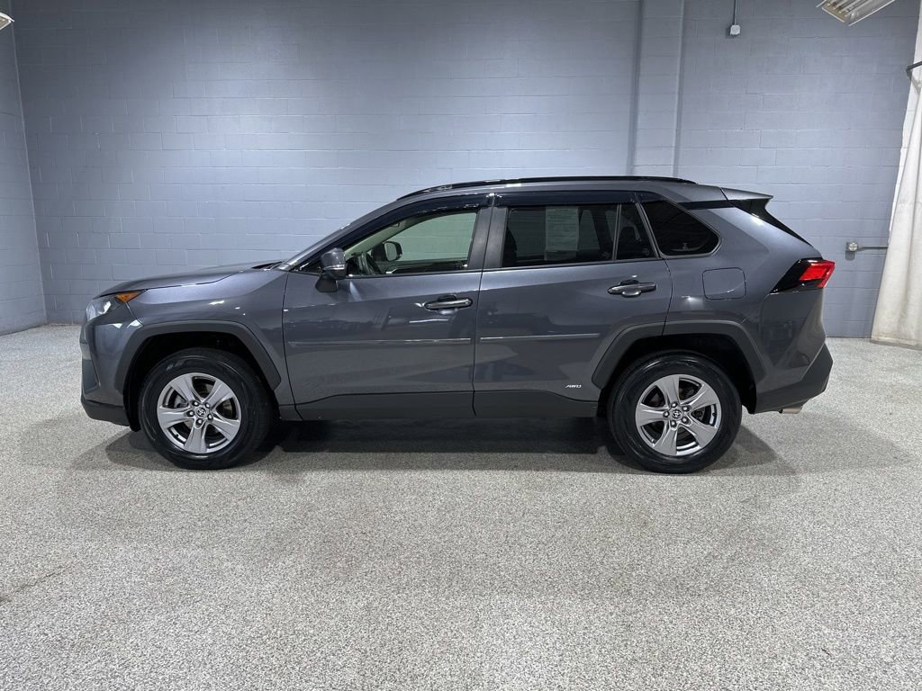 Certified 2022 Toyota RAV4 LE image 6