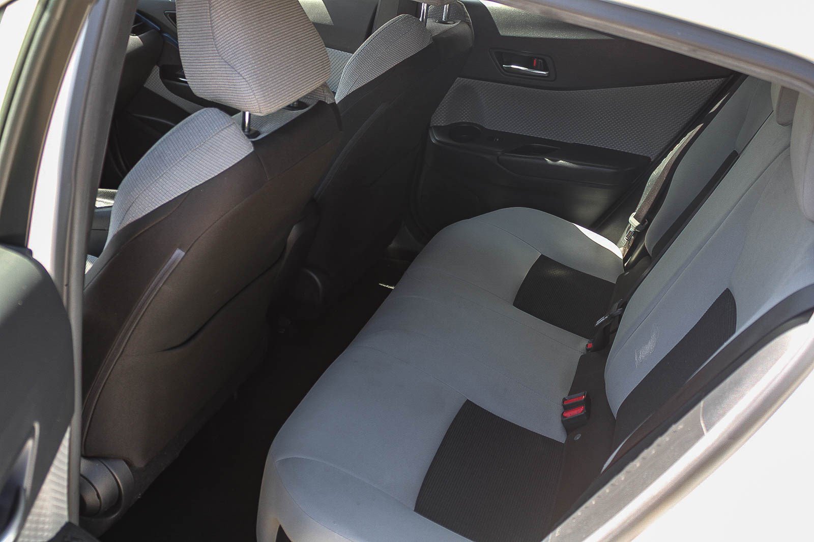 Certified 2019 Toyota C-HR XLE FWD image 20