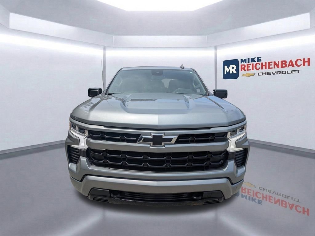 Used 2024 Chevrolet Silverado 1500 RST w/ Z71 Off-Road Package AWD/4WD image 8
